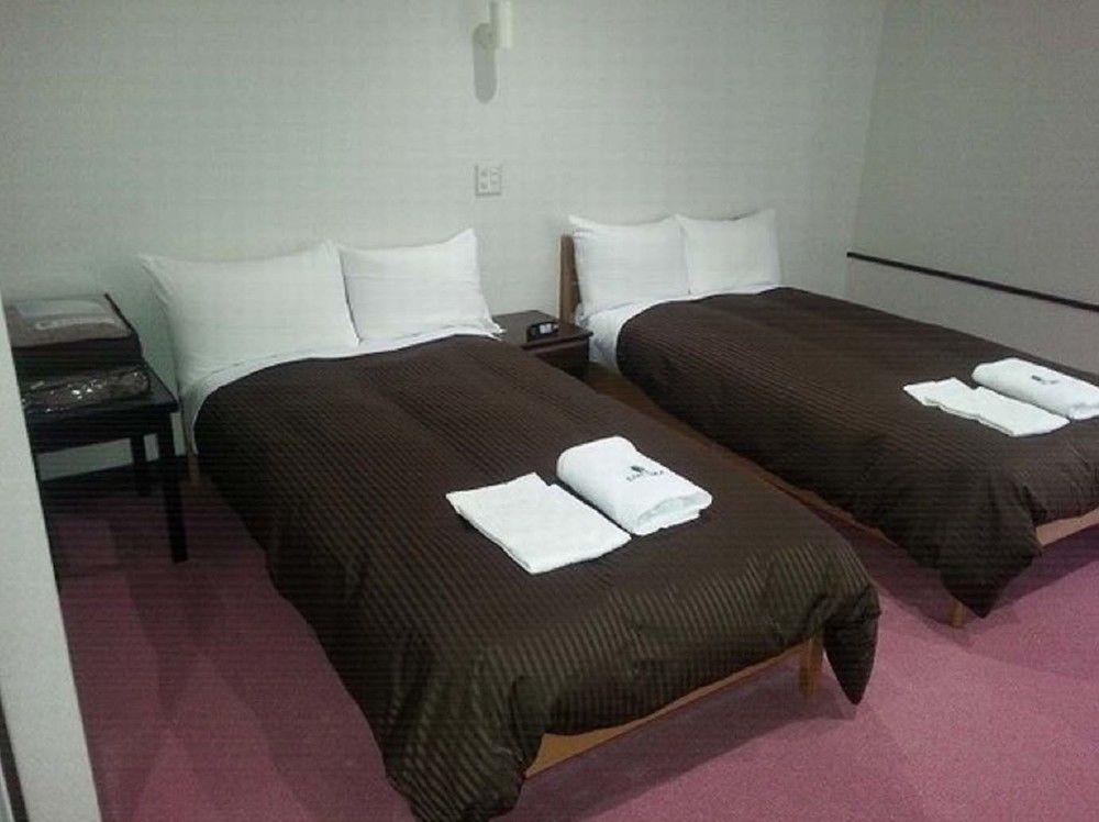 HOTEL LiVEMAX 北府中 Fuchu Eksteriør billede