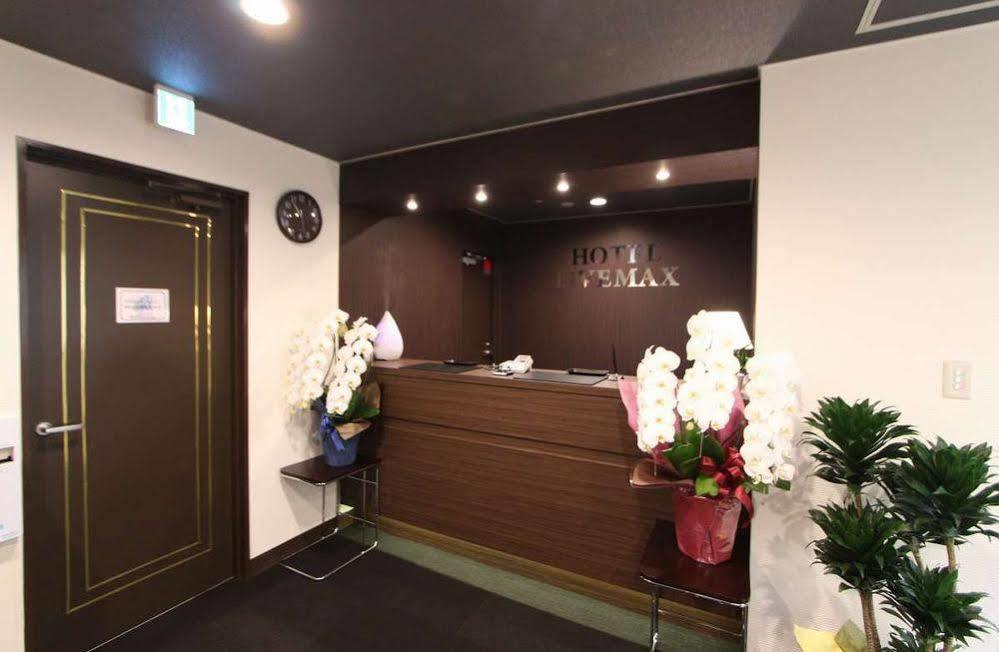HOTEL LiVEMAX 北府中 Fuchu Eksteriør billede